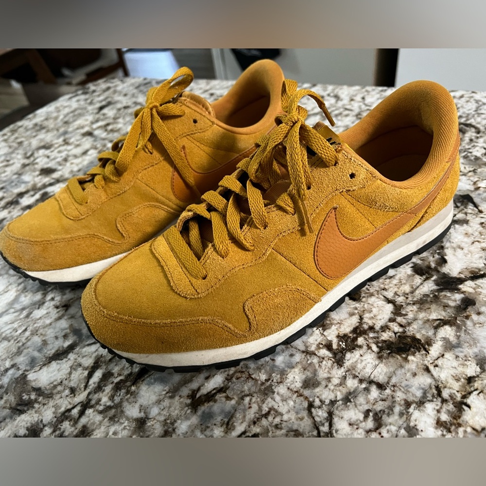 Nike Air Pegasus ‘83 Gold Suede